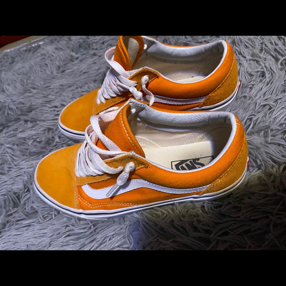 Old Skool Vans - Picture 1 of 4